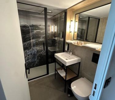 Riom Hotel | Campanile Clermont-Ferrand ~ Riom
