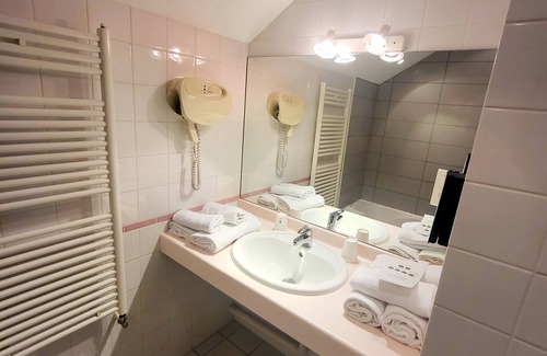 Epinal Hotel | Campanile Epinal Centre - Gare