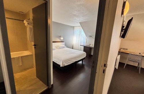 Bagneux Hotel | Campanile Saumur