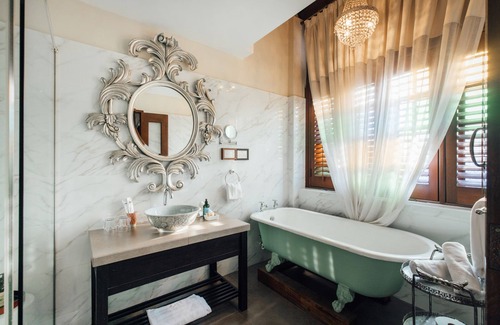 Downtown George Town Hotel | Campbell House