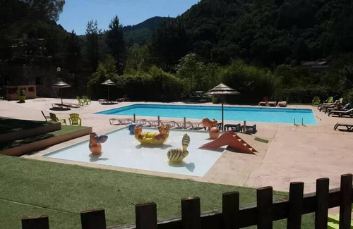 Les Ollieres-sur-Eyrieux House | Camping Le Mas De Champel **** - Mobile Home Standard 3 rooms 4 people