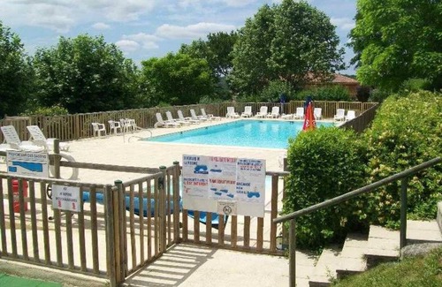 Villefranche-du-Perigord House | Camping 3 étoiles - Piscine - efdaii