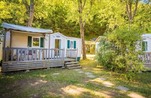 Florac House | Camping 3 étoiles - Piscine - eeed0b