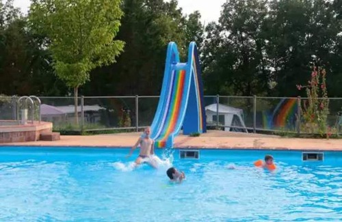 Devillac House | Camping 3 étoiles - Piscine - eebbgi
