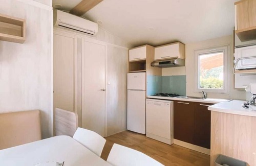 Surgeres House | Camping 3 étoiles - Piscine - ccbbbfa