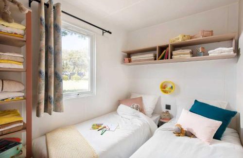 Olonne-sur-Mer Other | Camping 4 étoiles - Parc aquatique - eeiaia