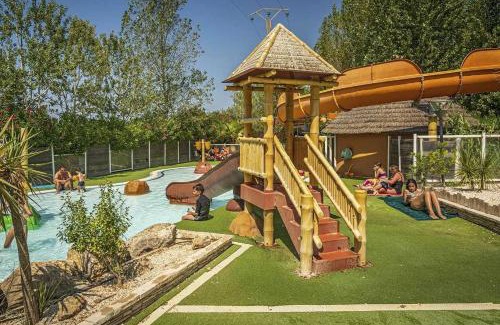 Serignan-Plage Other | Camping 4 étoiles - Parc aquatique - eeiagh