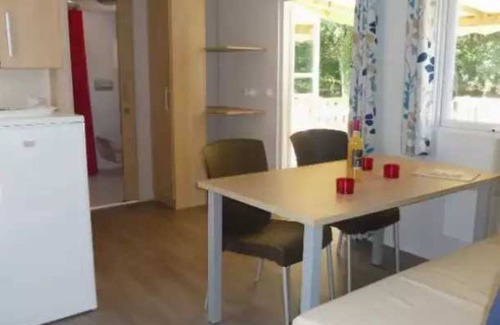 Aureilhan House | Camping 4 étoiles - Piscine - eecaah