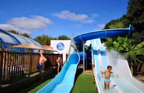 Aureilhan House | Camping 4 étoiles - Piscine - eecaai