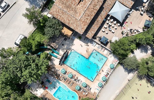 Die House | Camping 4 étoiles - Piscine - ccaifie