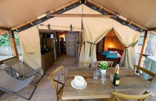 Die House | Camping 4 étoiles - Piscine - ccaifie