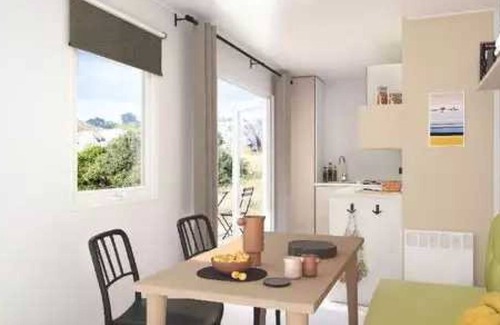 Orgon House | Camping 4 étoiles - Piscine - eebbc0