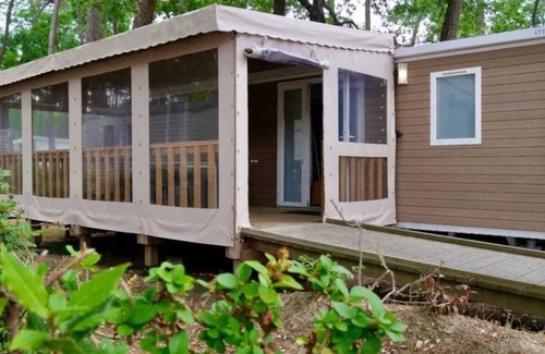 Saint-Hilaire-de-Riez House | Camping 4 étoiles - Piscine - efbdfa