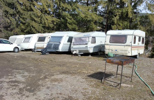 Busteni Other | camping aviator, numai TEREN, campare pentru rulote autorulote PERSONALE, Campingul nu are rulote ! Busteni