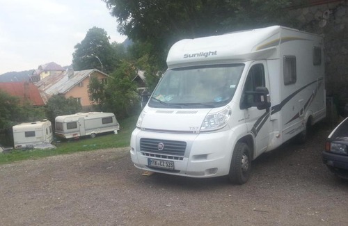 Busteni Other | camping aviator, numai TEREN, campare pentru rulote autorulote PERSONALE, Campingul nu are rulote ! Busteni