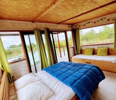 Mont-pres-Chambord Ski Chalet | Camping Chambord