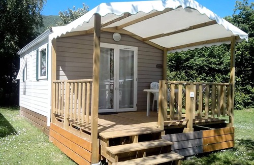 Brissac-Quince House | Camping de l'Etang Sites and Landscapes * - Privilege Cottage 1 ch. - TV 2 people