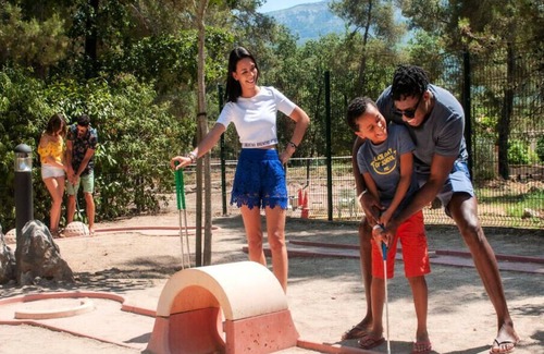 Nans-les-Pins House | Camping Domaine de la Sainte Baume **** - Cozy Plus air-conditioned mobile home 3 rooms 4 people + 1 child under 14 years old