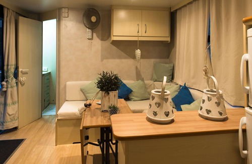Santa Margherita di Pula RV Rental | Camping Flumendosa