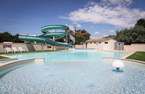 La Mothe-Achard House | Camping 3 étoiles - Piscine - ccafefd