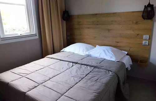 Saint-Vincent-de-Cosse House | Camping Flower le Tiradou*** - Mobile Home Premium O'hara 3 rooms 4 people Air-conditioned
