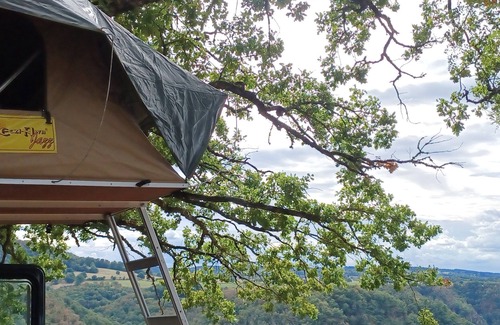 Goulles Cabin | camping in rooftent Landrover Defender