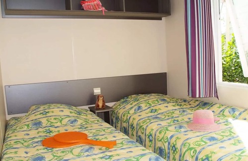 Beynes House | Camping La Célestine* - TEXAS COMFORT 6 people