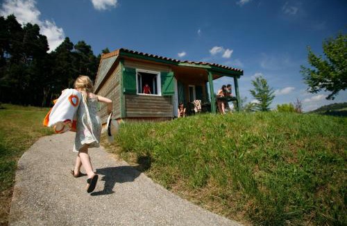 Saint-Flour Agglomeration Other | Camping La Roche Murat - Chalet 4-6 personnes