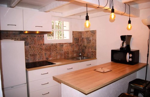 Carqueiranne Villa | Camping Le Beau Vézé* - Bungalow Cigalou 2 rooms 3/5 people Air conditioned