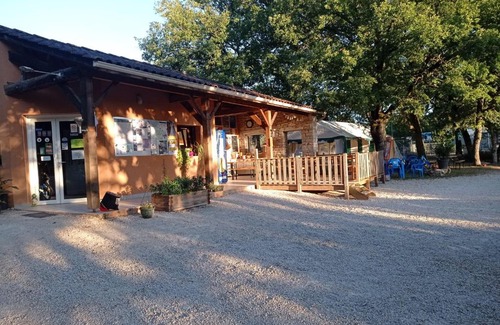 Limogne-en-Quercy Other | CAMPING LE BEL AIR mobil home LE PALMIER 4 personnes