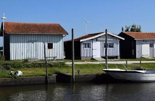 Audenge House | Camping Le Braou* - Privilege 27m² - 3 bedrooms - Air conditioning + TV + dishwasher 6 people
