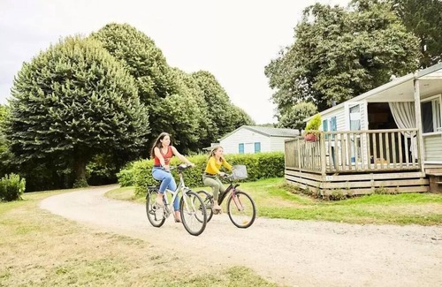 Saint-Nicolas des Eaux House | Camping Le Clos du Blavet * - Mobil home Oceane New 2025 5 people