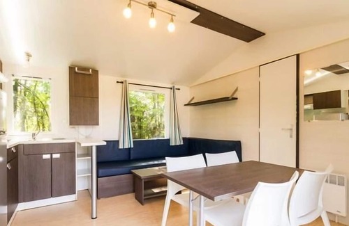 Ingrandes House | Camping Le Petit Trianon **** - Mobil Home 3 Rooms 4 People Premium