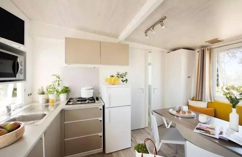 Pont-de-Poitte House | Camping Les Pêcheurs* - Mobile Home Venus 3 Rooms 4 People