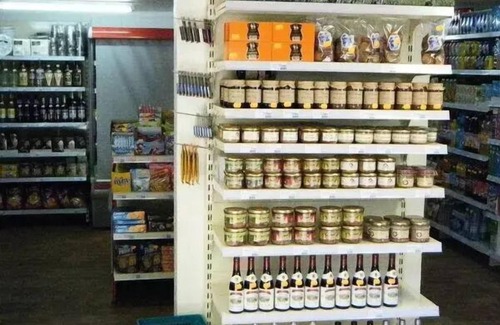 Saint-Gerons House | Camping Les Rives du lac Cantalès * - Conforta 2 bedroom mobile home 4 people