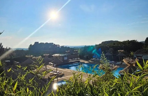 Aups House | Camping maeva Escapades Saint Lazare * - Mobil-Home CONFORT 4 Rooms 6 People Air-conditioned + TV
