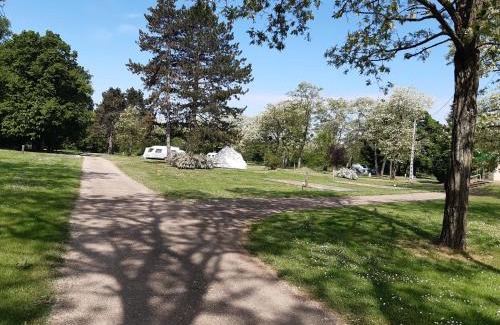 Pouilly-sur-Loire Other | Camping Onlycamp Le Malaga