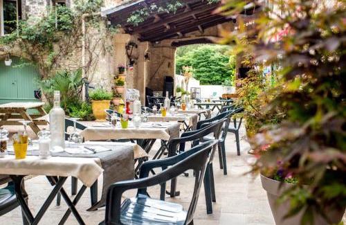 Tarascon Other | CAMPING SAINT GABRIEL *