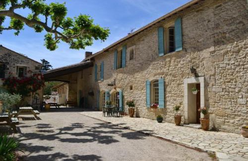 Tarascon Other | CAMPING SAINT GABRIEL *