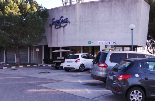 La Ciotat RV Rental | Camping Santa Gusta. Chambres.