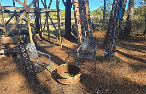 Moon RV Rental | Campsite #4 At Blanchard Farm