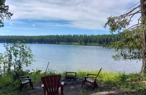 Olney RV Rental | Campsite #9 with Lake Access