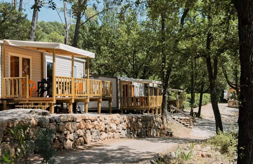 Callas House | Campsite Domaine Villa Verde * - Mobile home VILLA - 2 bedrooms - Television - air-conditioned - Model 2024 5 people