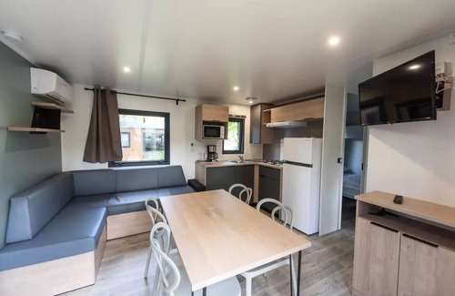 Saint-Maximin House | Campsite Le Pré des Moines * - Mobile home IRIS + 3 bedrooms 2 to 8 people - 2 people included in the price