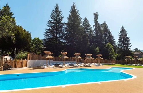 Saumane House | Campsite maeva Escapades du Château de l'Hom * - Privilege Cottage 6 Rooms 10/14 People Air-conditioned + TV