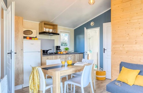 Kerroch Ski Chalet | Campsite Pen Palud * - Chalet RELAX (Renovation 2024) - 2 bedrooms + 1 sofa bed - 34m2 4 to 6 people - 4 pers. included in the tariff