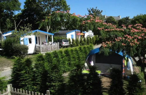 Kerroch Ski Chalet | Campsite Pen Palud * - Chalet RELAX (Renovation 2024) - 2 bedrooms + 1 sofa bed - 34m2 4 to 6 people - 4 pers. included in the tariff