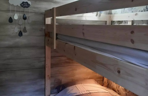 Paluds de Noves Ski Chalet | Campsite Verbela village * - Chalet 27m2 - 2 bedrooms 4 people