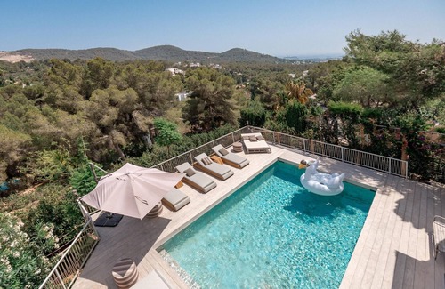 Can Furnet Villa | Can Furnet in Ibiza with 4 bedrooms and 8 bathrooms