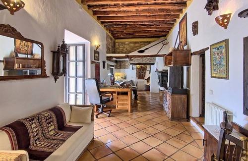 Sant Miquel de Balasant Villa | Can Llusiá holiday villa in the north of the island